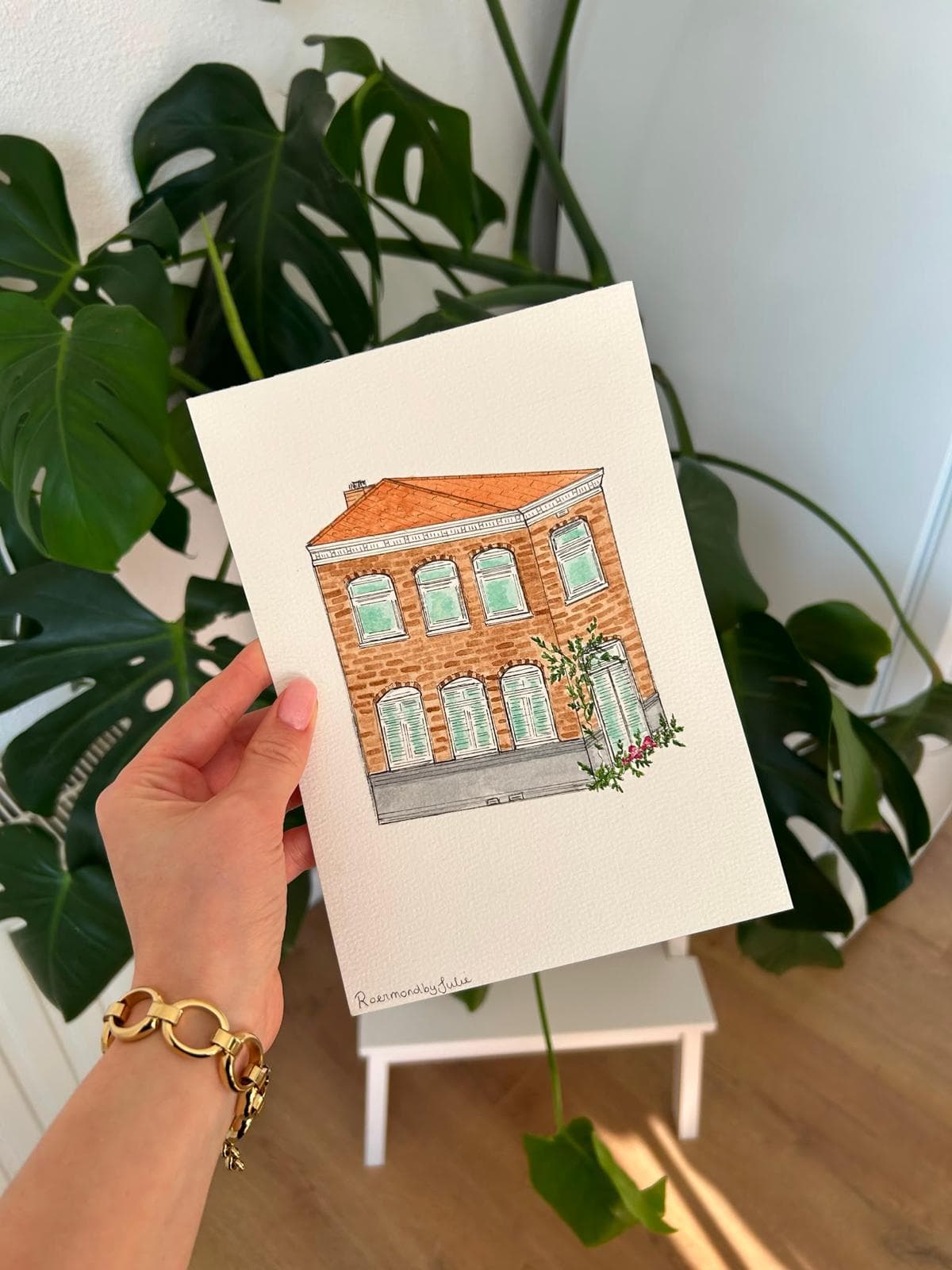 Handgetekende huisillustratie door Julie, nummer 4